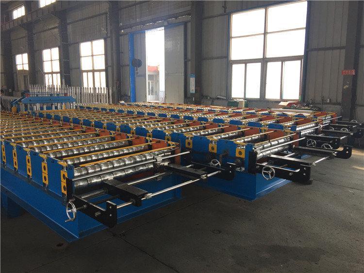 roll forming machine
