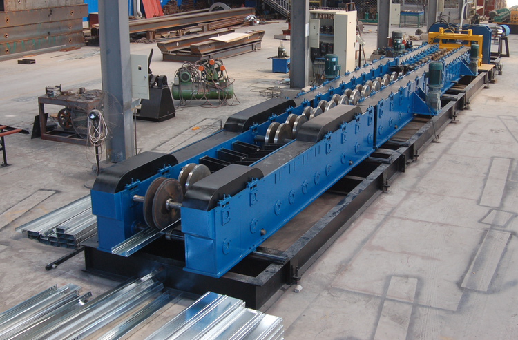 cable tray roll forming machine