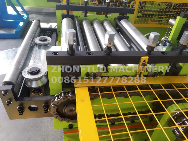High cost-effective C/Z purlin interchangeable roll forming machine