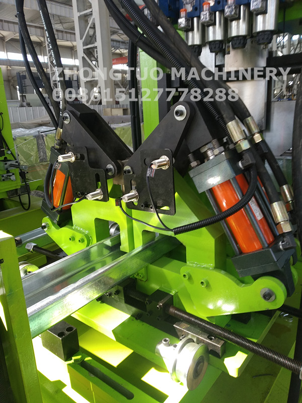 High cost-effective C/Z purlin interchangeable roll forming machine