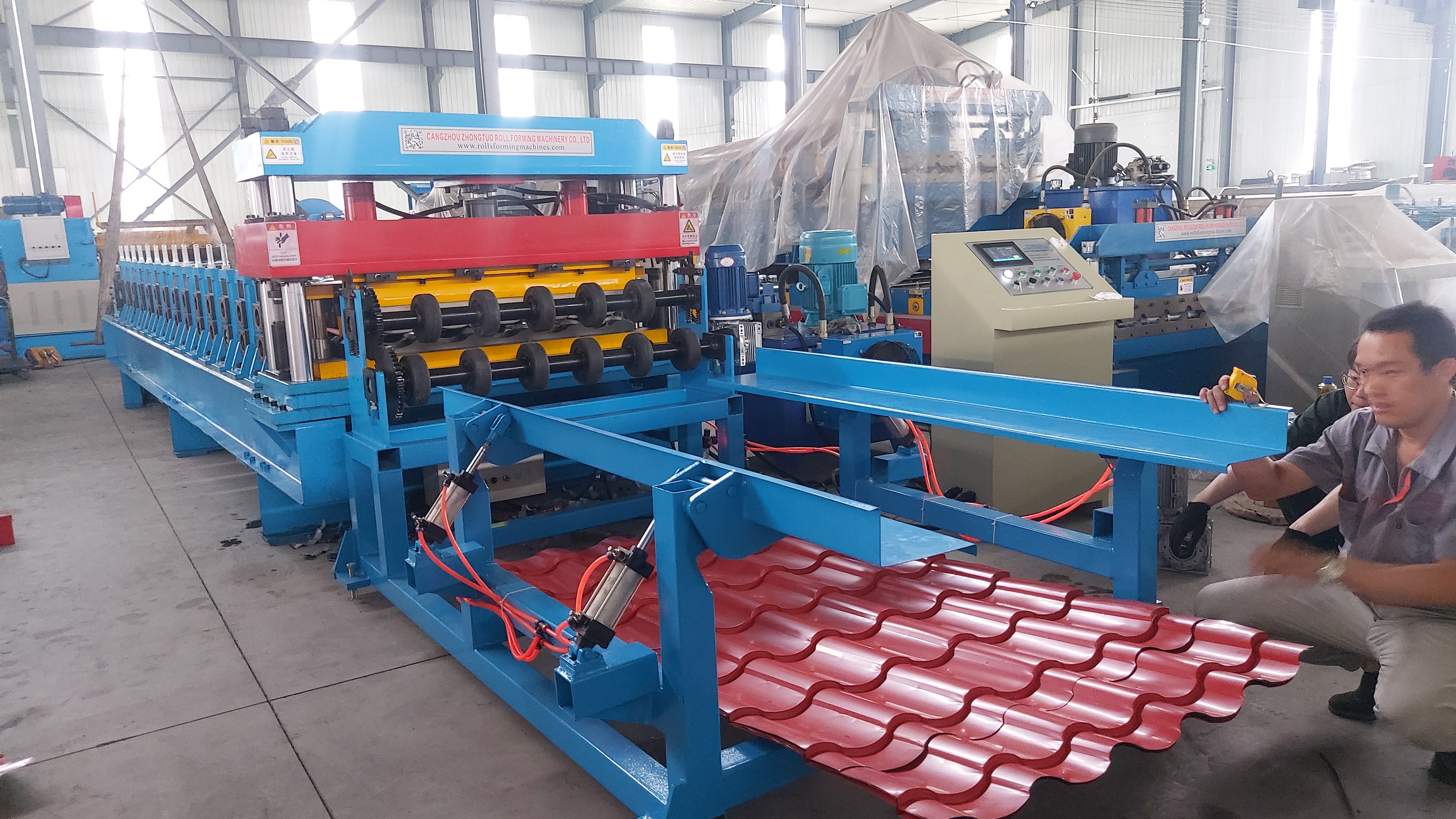 Azerbaijan popular adamante type roofing sheet making machine